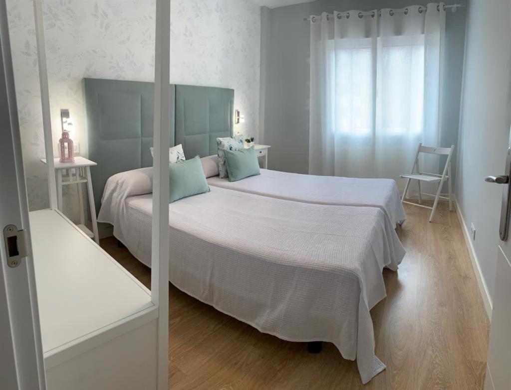 Centro Oviedo Foncalada Apartment Bagian luar foto